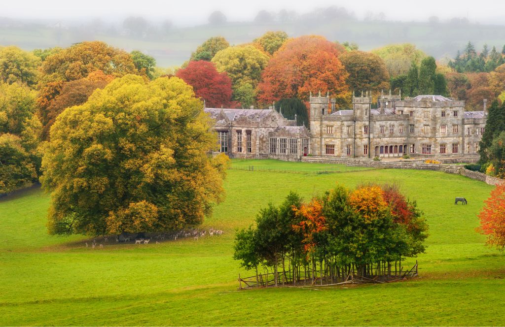 castle in northern ireland in autumn