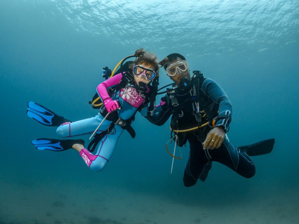 a scuba diving experience gift for kids