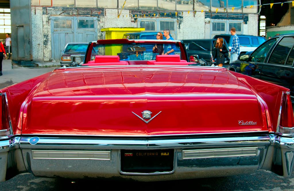 one of the best driving experience gifts is renting a classic convertible car