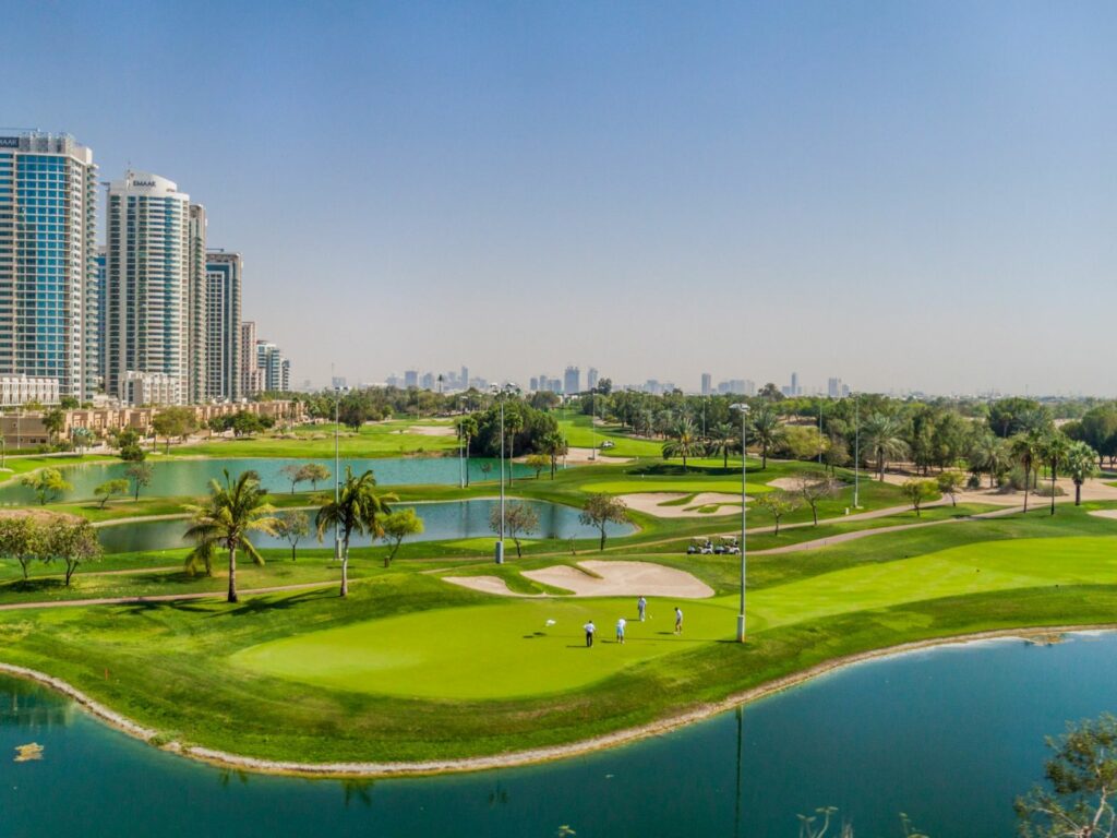 one of the best golf experience days includes a ticket to this golf course in dubai