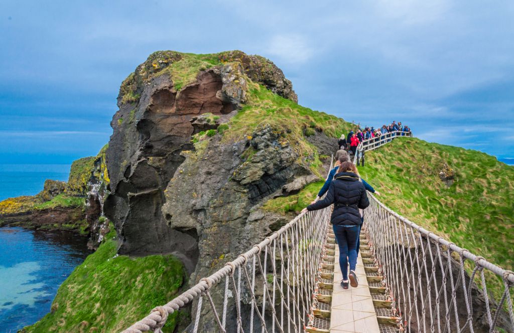 one of the best experience gifts in northern ireland is a trip to the rope bridge
