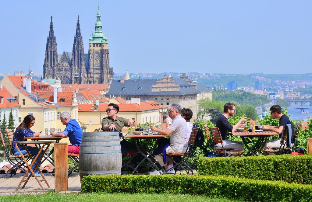 give your dad a fathers day experience gift in prague