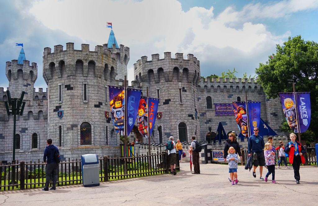 go to legoland with your family as one of the best uk theme parks