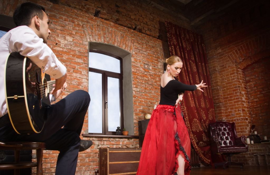 watch a flamenco show as one of the must-do barcelona activities for friends